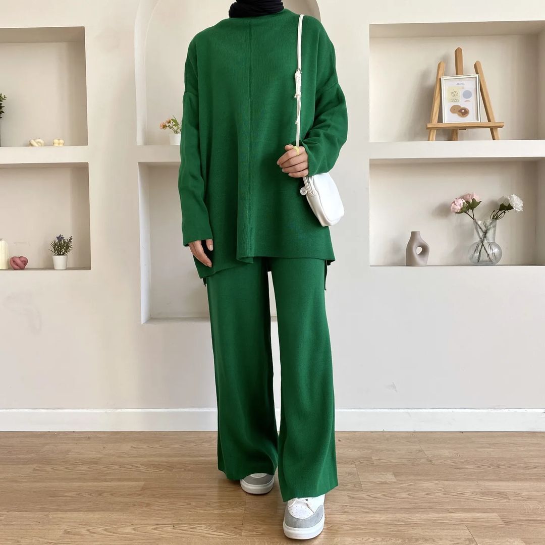 Women's Casual Woolen Sweater Wide-leg Trousers Suit 5 5a8549b7 84fc 442b 946a 3cf754fc125f.jpg