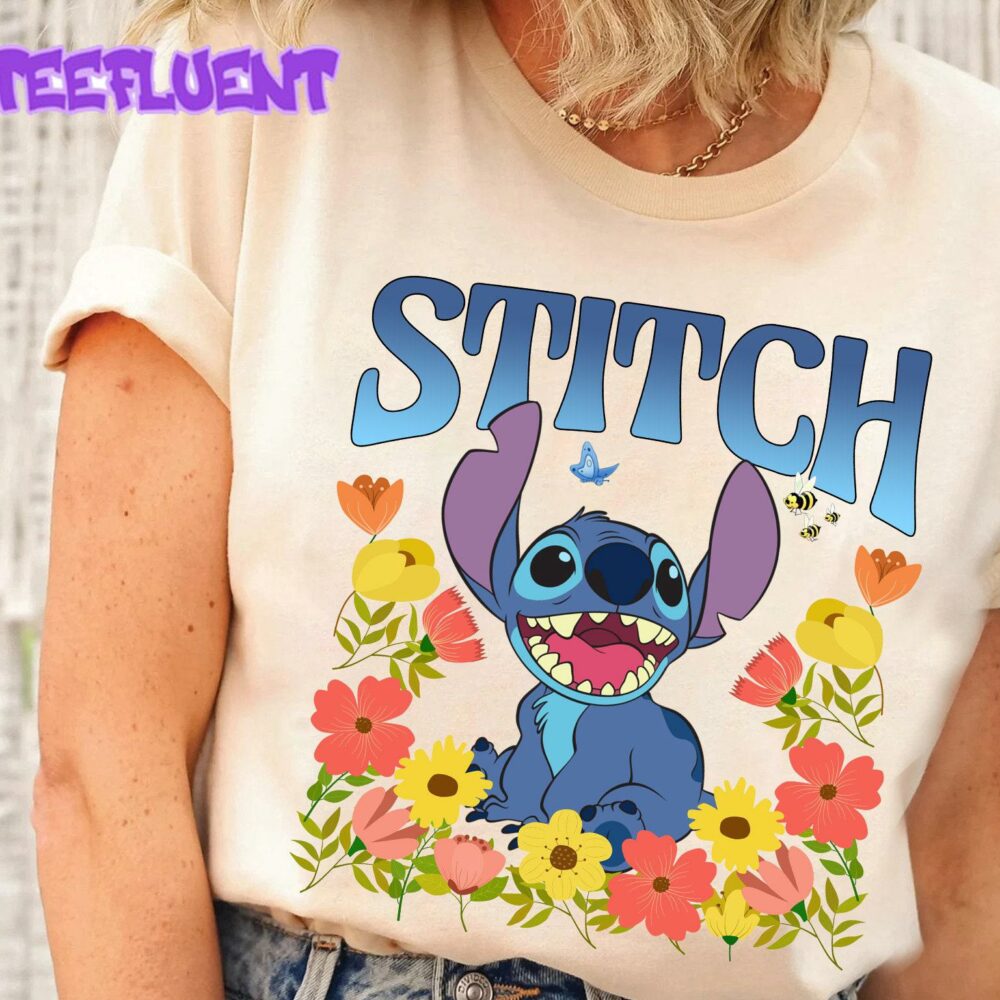 Disney Floral Stitch Love Flowers Portrait Magic Kingdom Cool T-Shirt