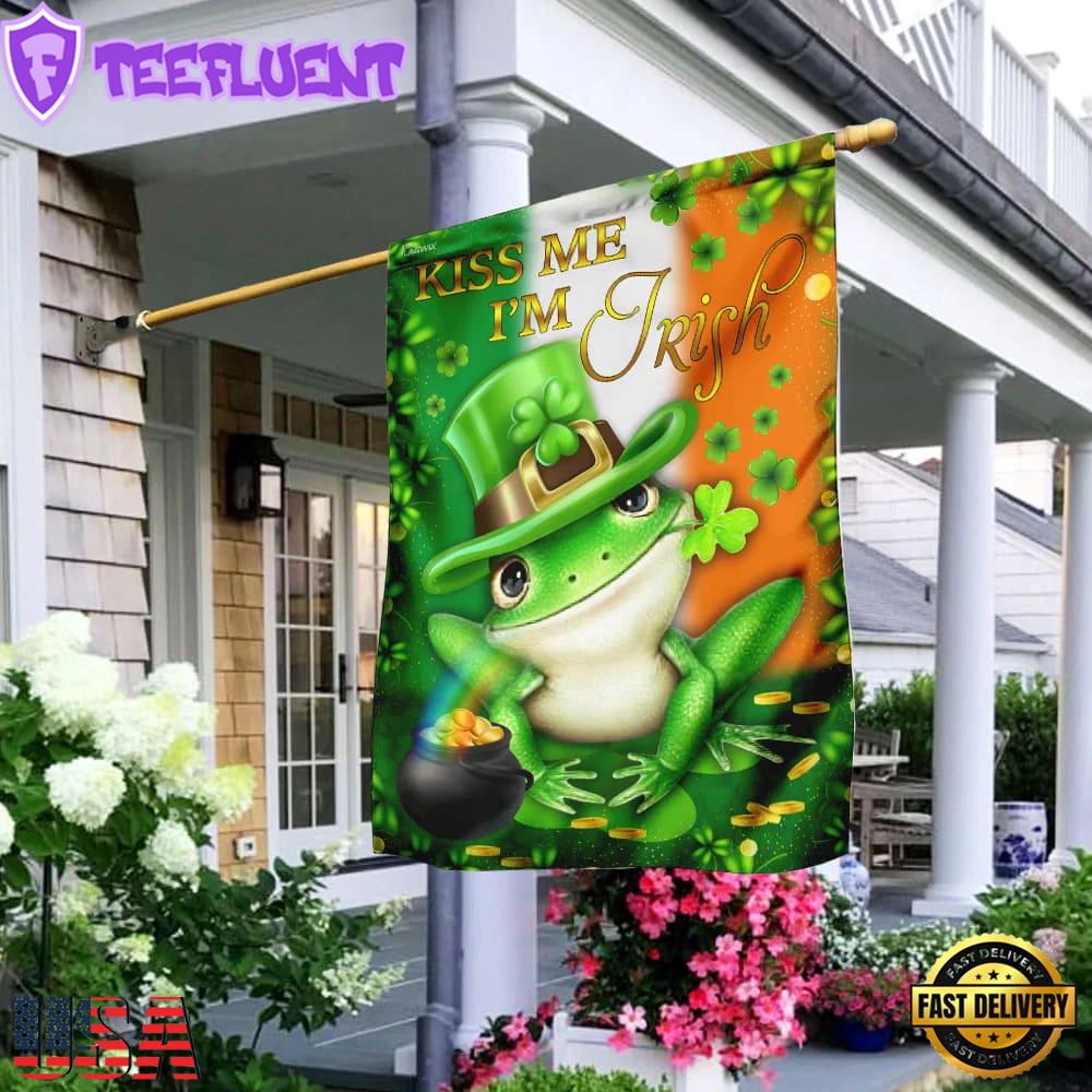 Kiss Me I'm Irish Frog St. Patrick's Day House And Garden Flag Decor