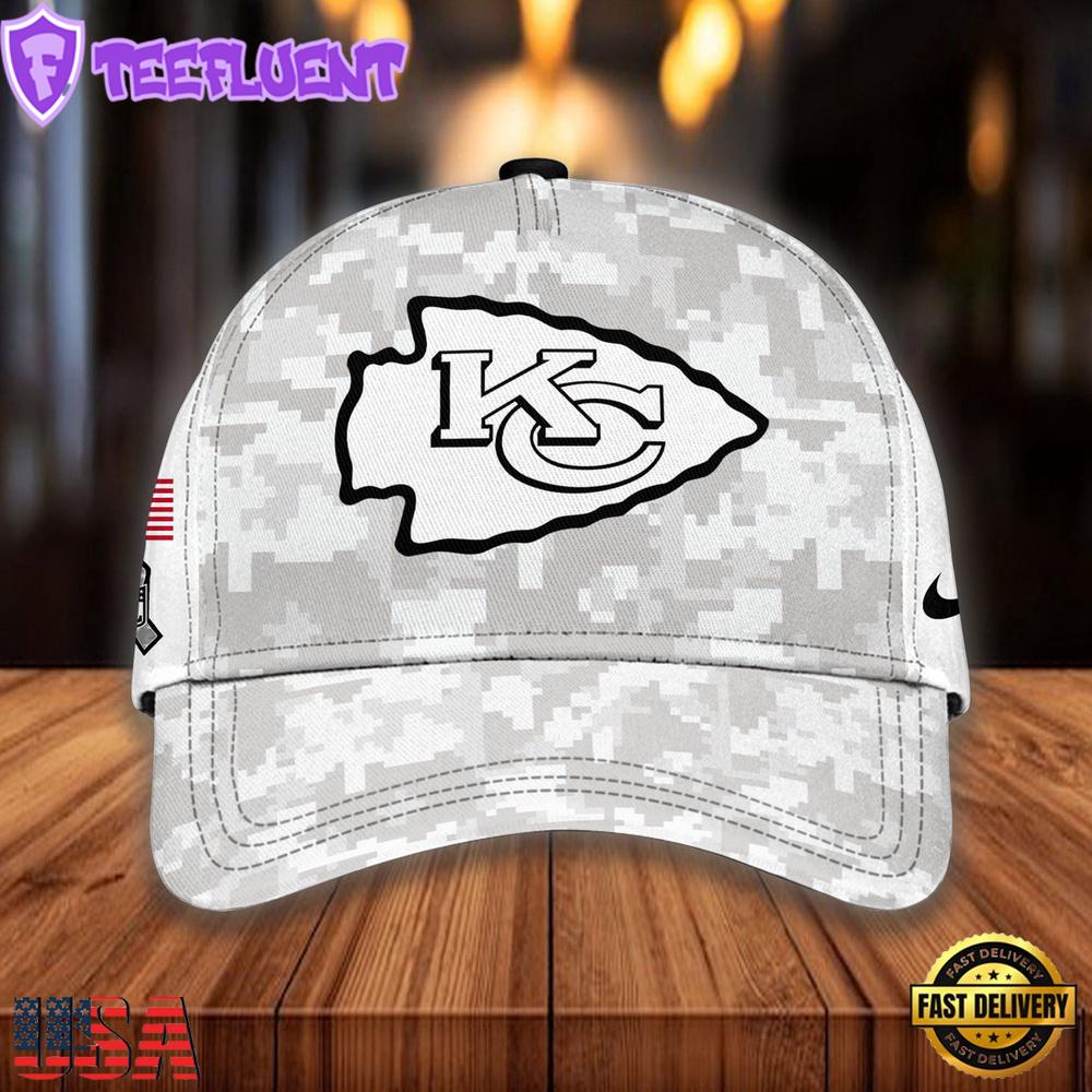 NFL Kansas City Chiefs Camo 2024 Salute to Service Baseball Cap
