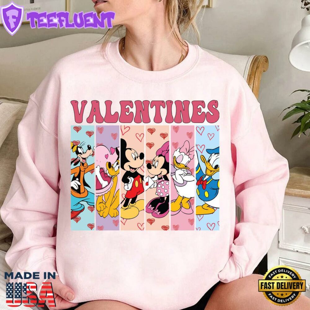 Retro Mickey Minnie Character Disney Valentine Day T-Shirt Lovely Unique Gift